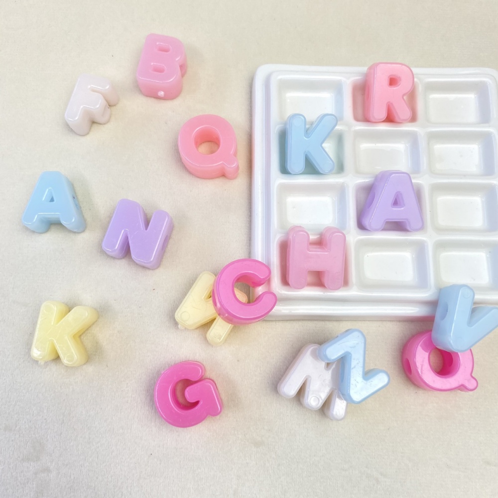 10/50/100PCS Manik-manik Huruf - Jewelry Making Course ulasan dan harga